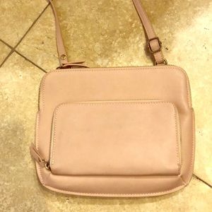 Side satchel bag. In great condition.